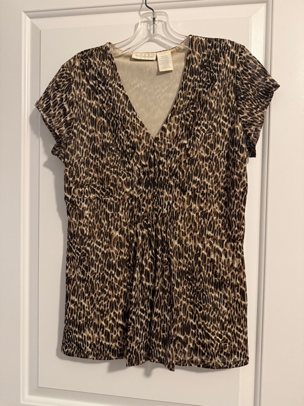 Worthington Brown and Black Leopard Print V-Neck Short Sleeve Blouse-Size L